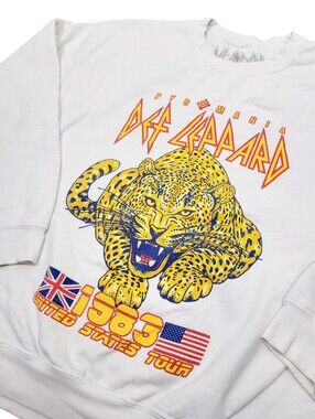 Def Leppard 1983 United States Tour Graphic White Sweatshirt Top Size: Large
